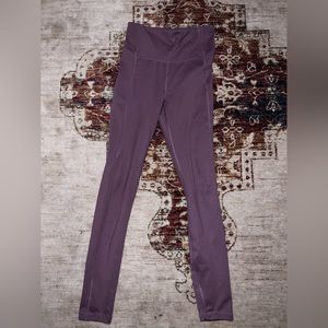 ALL IN MOTION LEGGINGS SIZE XS